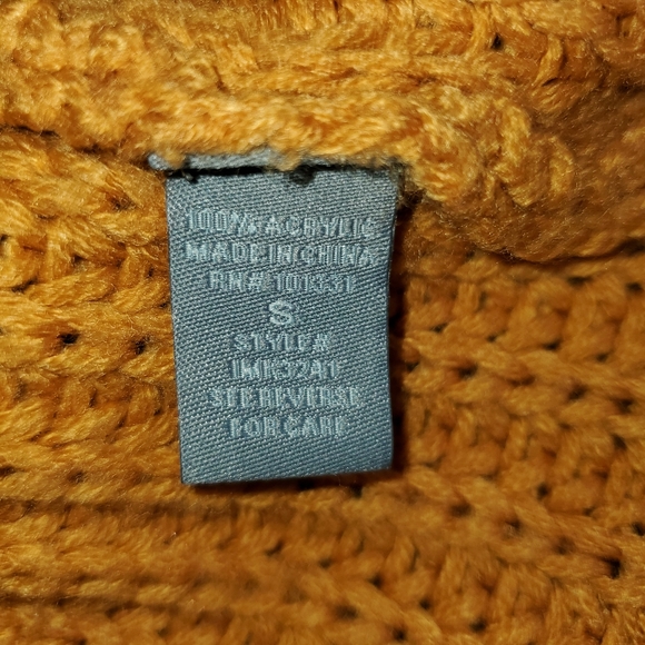 🆕️ ❗gone❗🍂CR🍂 Topaz Pumpkin Chunky Knit Sweater - Picture 6 of 8